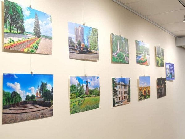 В Литовском городе-побратиме Алитусе открылась выставка «Парки, скверы и окраины Кременчуга»