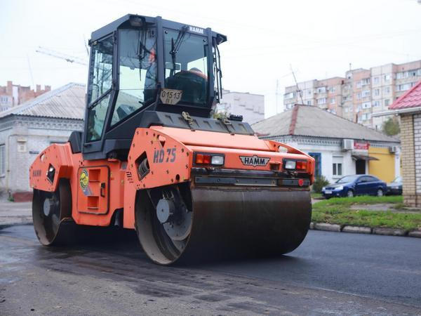 В Кременчуге продолжается ремонт объектов городского дорожного хозяйства
