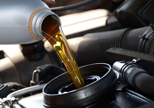 Как выбрать моторное масло для автомобиля