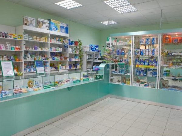 Кременчугская мэрия ищет новое помещение для почты и аптеки на Петровке