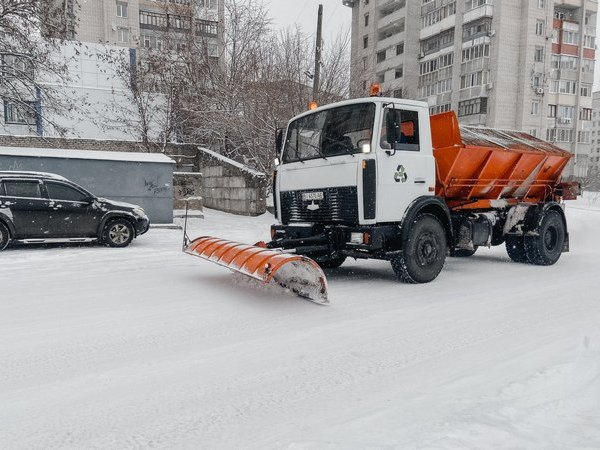 Кременчугские коммунальщики запаслись 7 вагонами соли
