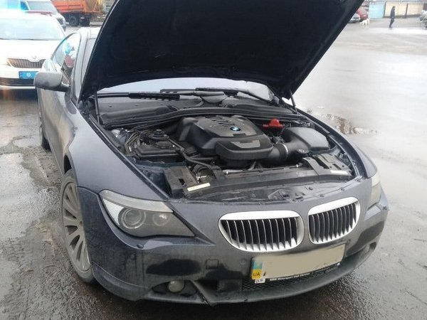 Патрульные задержали кременчужанина на BMW с поддельным техпаспортом и перебитыми номерами