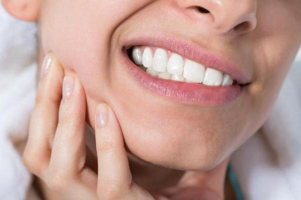 Причины зубной боли