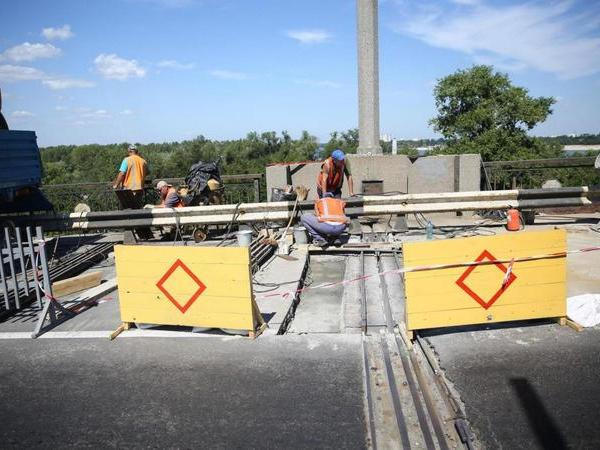 В Кременчуге в связи с ремонтом временно ограничат движение на мостовом переходе через р. Днепр