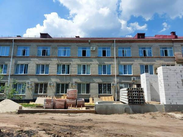 Реконструкция приемного отделения больницы «Кременчугская» закончена на 90%