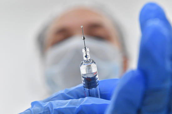 В Кременчуге продолжается вакцинация от корнавируса