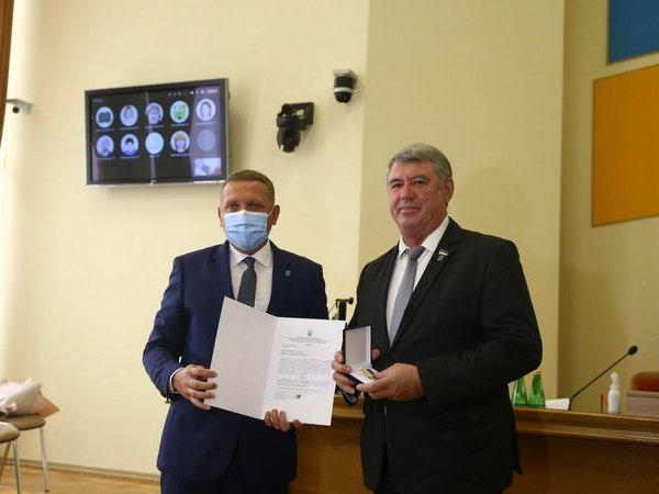 Директора КЗТУ Вячеслава Яворского наградили «За заслуги перед городом»