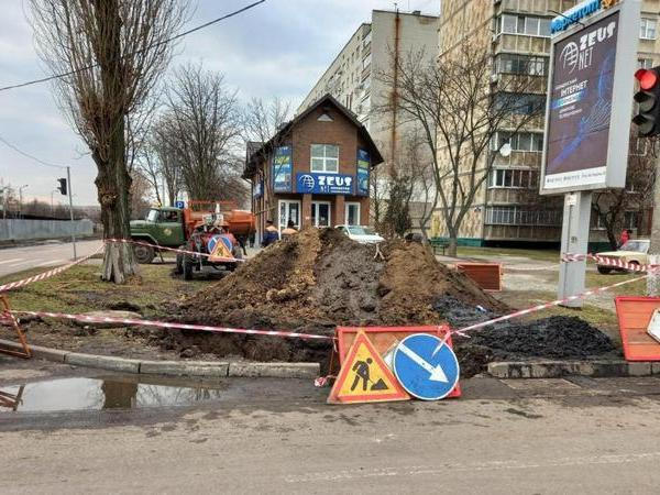 Кременчугские коммунальщики отремонтируют сеть ливневой канализации