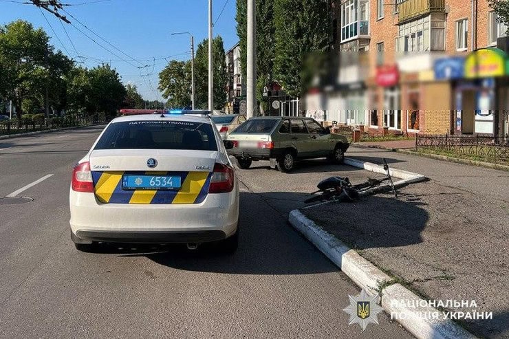 Курйозна ДТП в Кременчуці з постраждалим
