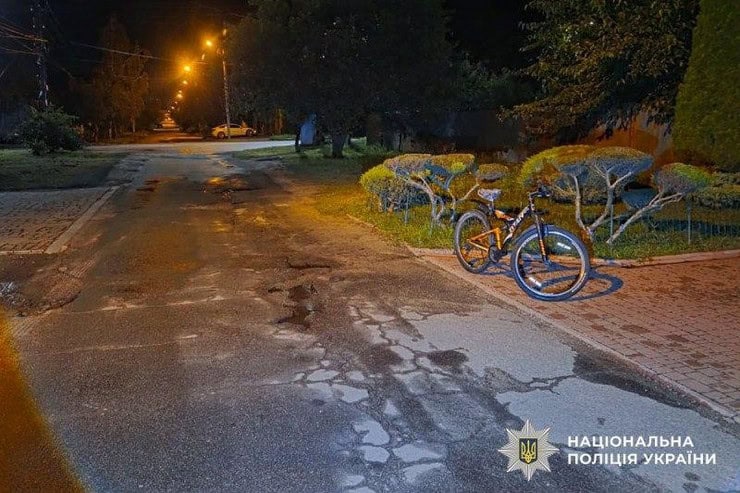 В Кременчуге автомобиль задел ребенка на велосипеде: полиция выясняет обстоятельства ДТП