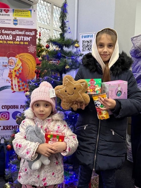 В Кременчуге более 250 детей ВПЛ получили подарки от Святого Николая