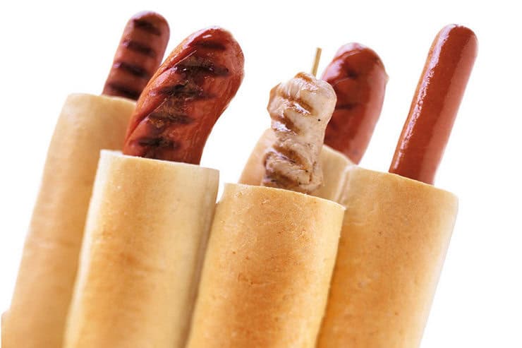 сосиски і булки для хот догів