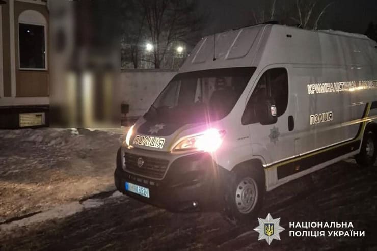 Разбойное нападение на кафе в Кременчуге: полиция задержала 27-летнего нападающего, а пострадавшая женщина — в больнице