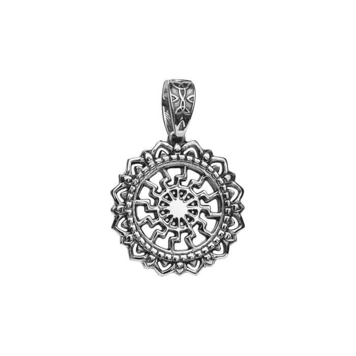 Символізм та естетика чоловічих аксесуарів зі срібла