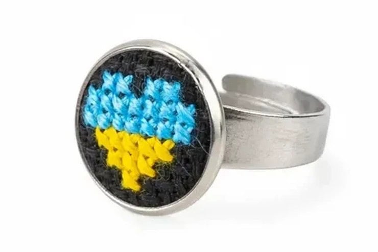 каблучка з вишивкою