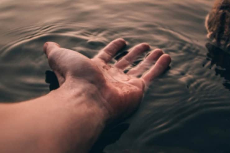 У водоймі в Кременчуцькому районі виявили тіло мертвого чоловіка