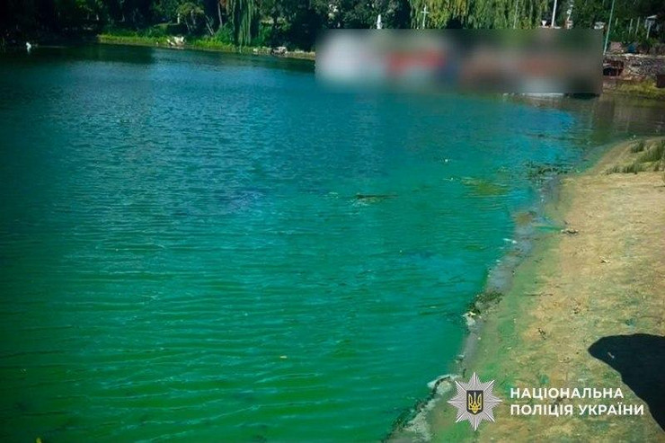 В Кременчуге из реки Днепр достали тело 36-летнего мужчины: полиция устанавливает обстоятельства