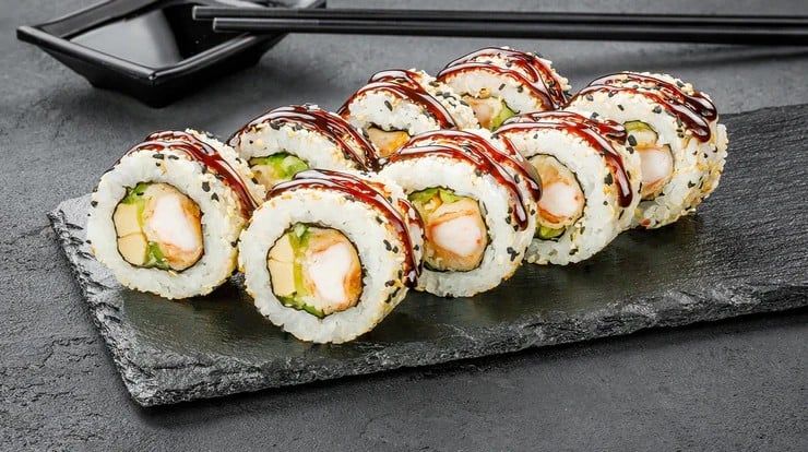 Каліфорнія з креветкою в кунжуті Sushi Master