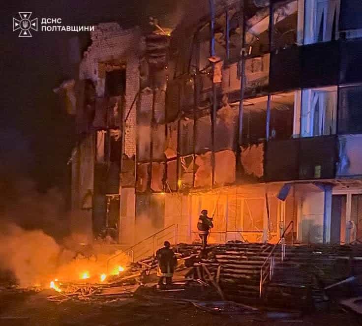 Ночной обстрел Кременчуга: «прилет» по зданию телерадиокомпании