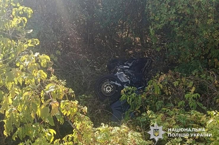 37-летний мотоциклист пострадал в ДТП на трассе в Кременчугском районе